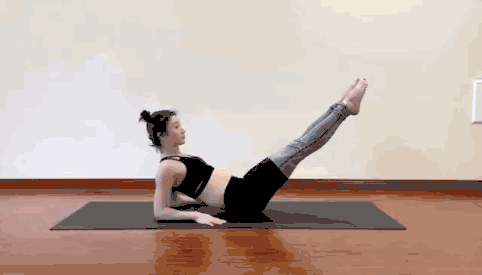 駝背姿勢不端正？6個改善你姿勢的方法，改善你的脊柱和骨盆肌肉