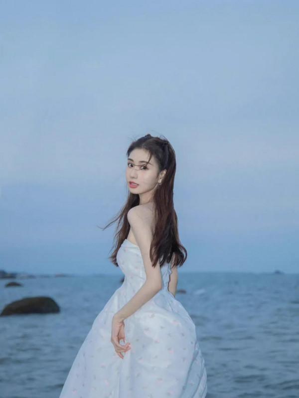 十位女星養眼美圖欣賞，個個美若天仙，你最喜歡誰呢？