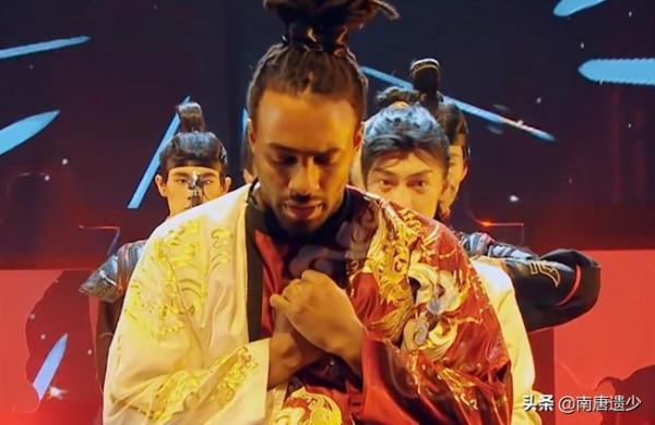 《街舞4》總決賽在即,三個“混子”佔名額,一波王炸衛冕有難度 《街舞4》總決賽在即,三個“混子”佔名額,一波王炸衛冕有難度