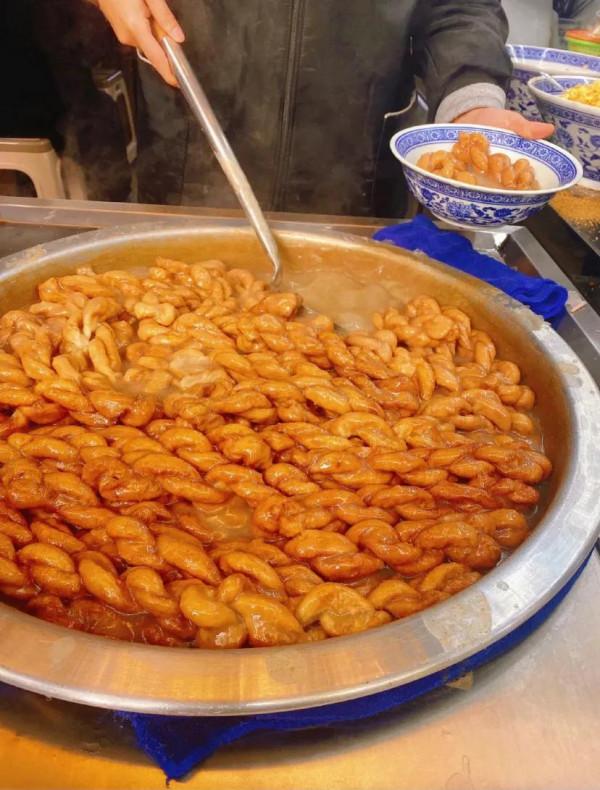 國內最坑遊客的十條美食街，你踩坑了嗎？