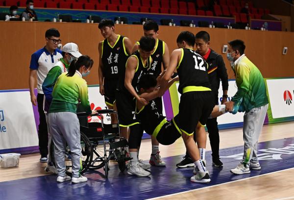 聚焦全運會:遼寧遭山東逆轉開門黑,新星狂砍30分讓姚明眼前一亮 聚焦全運會:遼寧遭山東逆轉開門黑,新星狂砍30分讓姚明眼前一亮