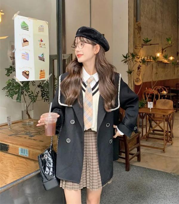 是時候穿厚外套了!秋冬照著這樣穿,時髦又好看 是時候穿厚外套了!秋冬照著這樣穿,時髦又好看