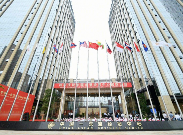 終究失去了民心？東盟主動選擇“親華疏美”，究竟是何考量？