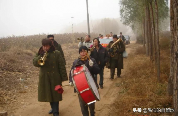 20年前,我們村最豪華的一場婚禮,看看當時是啥樣? 20年前,我們村最豪華的一場婚禮,看看當時是啥樣?