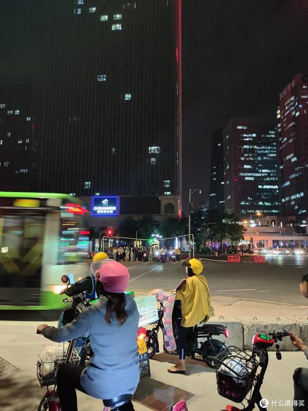 試水 realme GT 大師探索版:索尼 imx766 鏡頭真的香嗎? 試水 realme GT 大師探索版:索尼 imx766 鏡頭真的香嗎?