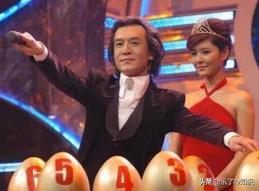 15年前，“何仙姑”只能為李詠砸金蛋，現與劉雯同爭維密舞臺