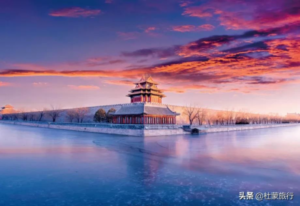 在這套書裡,你能讀懂北京也能讀懂中國 在這套書裡,你能讀懂北京也能讀懂中國