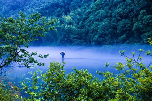 安徽有一處小眾旅遊景點，有一級空氣一級水之稱，原先是人工湖泊