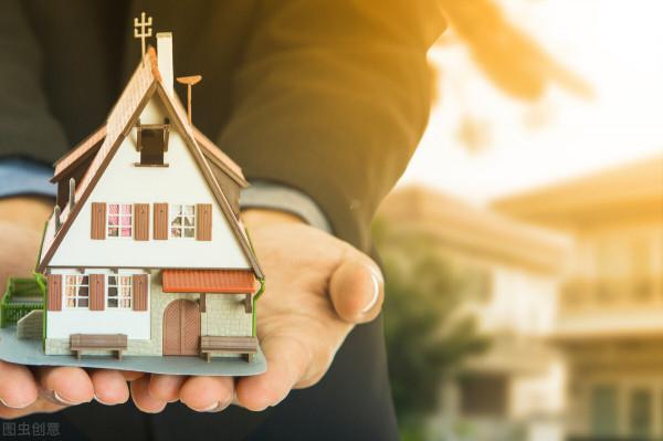 10年後，手持兩套房及以上的家庭會面臨什麼？答案已經明顯了
