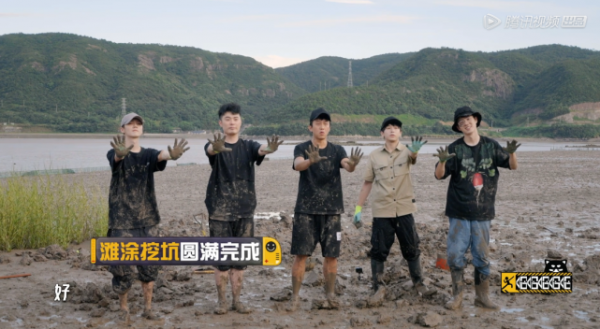 《五哈2》隨著新一期節目開播，終於明白鹿晗“缺席三期”的原因