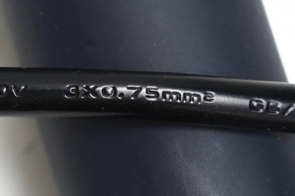 桌面島臺必裝的升降插座怎麼買？硬核拆解橫評公牛愛瑞堡等6款