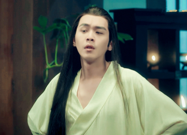 求求男演員不要再披頭散髮了，“黑長直”不是人人都能駕馭的