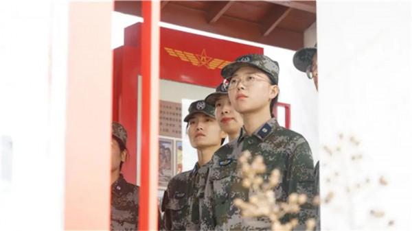 速來圍觀!第71集團軍“孔雀藍”淬火進行時 速來圍觀!第71集團軍“孔雀藍”淬火進行時