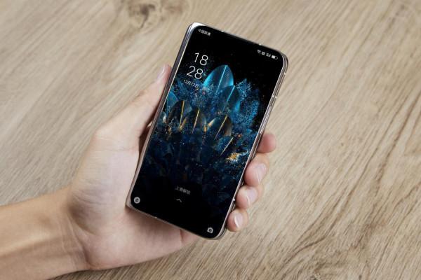 1099起！盤點元旦五款「不吃灰」數碼清單，照著買就對了