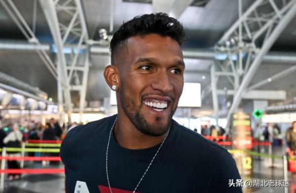 全怪中超？前歐洲國腳從豪門滑落到乙級隊替補，近2年無進球