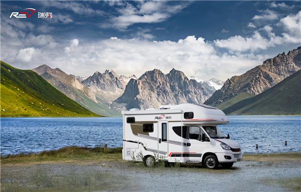 新款瑞弗V800E國六依維柯房車,高性價比合資房車典範 新款瑞弗V800E國六依維柯房車,高性價比合資房車典範