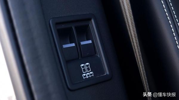 公路效能提升，標配空氣懸架，試駕2021款路虎發現