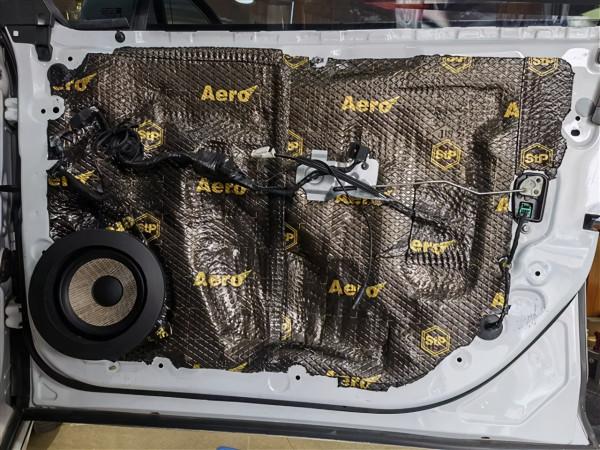 別克威朗音響改裝勁浪PS 165 F3亞麻三分頻+A柱倒模，嗨到停不下來