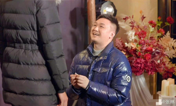 恭喜!又一世界冠軍求婚成功,單膝下跪送鴿子蛋,相戀5年終圓夢 恭喜!又一世界冠軍求婚成功,單膝下跪送鴿子蛋,相戀5年終圓夢