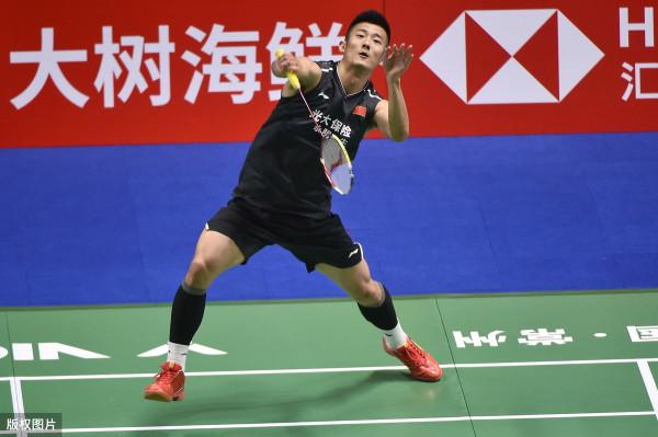 羽毛球單打四大取位戰術：高球和吊球、殺球、網前球、接殺球