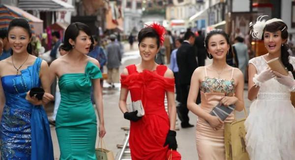 靳東初戀女友：隋俊波一生三段感情，結婚八年，老公身份至今是謎