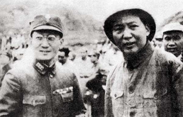 蔣介石手下八位虎將,7人去了臺灣,還有一人沒去,後來如何? 蔣介石手下八位虎將,7人去了臺灣,還有一人沒去,後來如何?