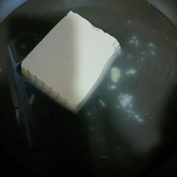 海裙帶豆腐蝦滑湯，鮮掉眉毛