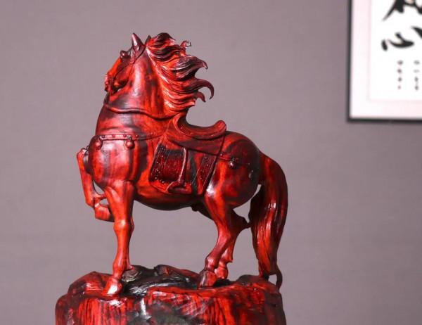 在古代這匹馬一定是汗血寶馬