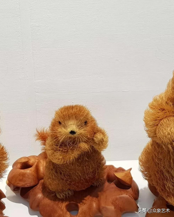 栩栩如生的動物木雕 | Sergei Bobkov 栩栩如生的動物木雕 | Sergei Bobkov