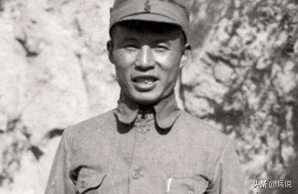 八路軍支隊司令叛變，解放後改名換姓賣菜，被中統特務供出