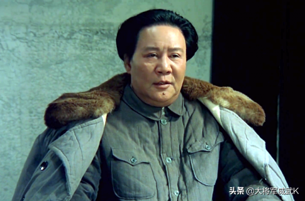 陳毅提出一個大膽的戰役方案,由粟裕執行,戰果令毛主席極為欣慰 陳毅提出一個大膽的戰役方案,由粟裕執行,戰果令毛主席極為欣慰