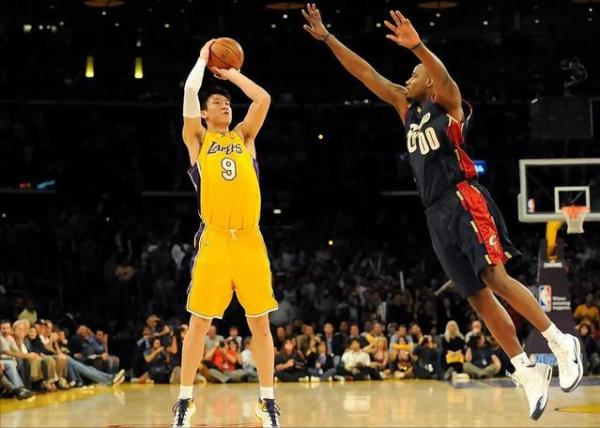 男籃功勳球員,36歲的孫悅無緣新賽季的CBA,狀態一般面臨退役? 男籃功勳球員,36歲的孫悅無緣新賽季的CBA,狀態一般面臨退役?