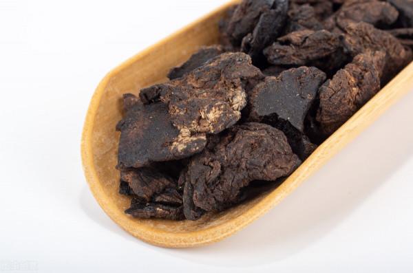 喉嚨處有異物感，慢性咽炎怎麼治？一劑會厭逐瘀湯，助你活血行氣