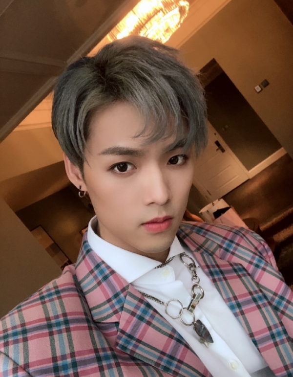 倪大紅是倪萍的妹夫、韓紅張一山是姑侄,沒想到這些明星互為親戚 倪大紅是倪萍的妹夫、韓紅張一山是姑侄,沒想到這些明星互為親戚