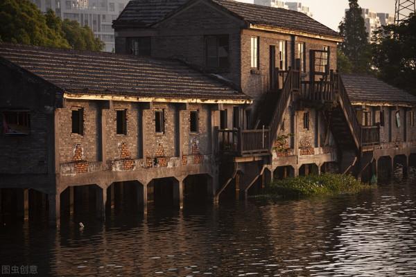 想把全國各地的農村老房子都集中在一起，你們覺得能實現嗎