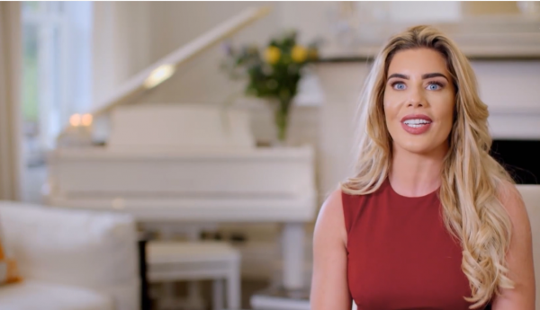 億萬富豪孩子到底有多奢靡？純金的腳踏車，成捆的鈔票，太壕了