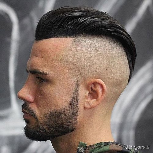 微卷 輕燙 側背頭 紋理燙 漸變 寸頭 丸子頭 二分頭 一次看男士髮型案例 微卷 輕燙 側背頭 紋理燙 漸變 寸頭 丸子頭 二分頭 一次看男士髮型案例