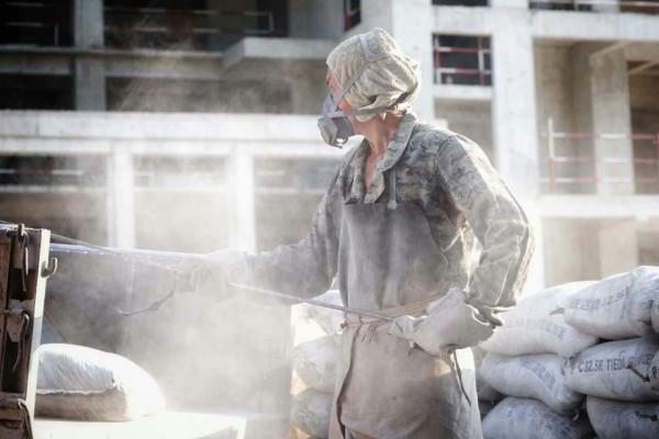 2022年農民幹什麼掙錢快？這4種職業，再多的錢都不要幹，為啥？