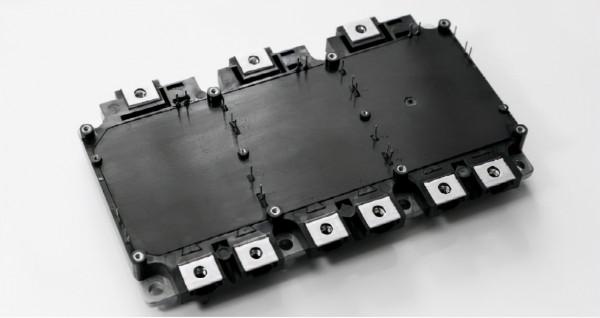 歷時7年，半導體再獲重大突破，中國首款碳化矽汽車“芯”下線