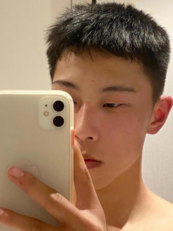 小鮮肉穿搭示範