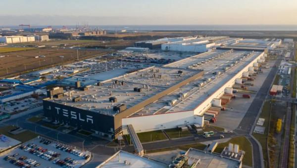 2022，產能才是電動車企的“命門”