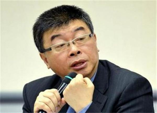 邱毅與前妻的愛與痛,三個小孩,成了邱毅思念前妻的精神依靠 邱毅與前妻的愛與痛,三個小孩,成了邱毅思念前妻的精神依靠