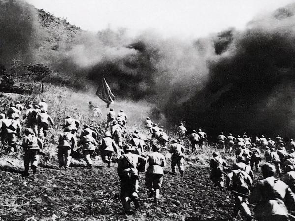 抗美援朝中瞎眼戰士揹著斷腿戰友組成“一人”震懾美軍 抗美援朝中瞎眼戰士揹著斷腿戰友組成“一人”震懾美軍