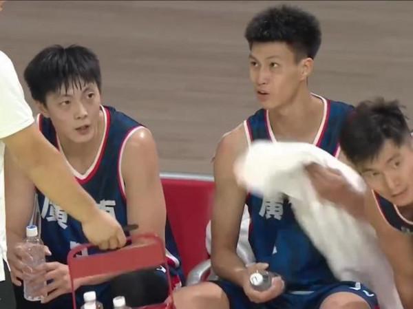 浙江小將21分，廣東單節僅8分，遼寧將戰浙江，王哲林率隊首勝