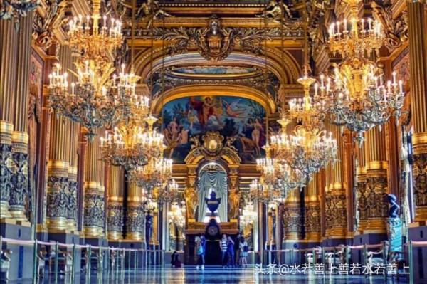 世界上最精美的哥特式建築——米蘭大教堂 世界上最精美的哥特式建築——米蘭大教堂