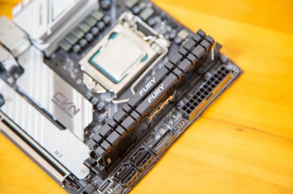 11代最後的倔強：七彩虹B560I+XFX RX 6600XT 裝機分享