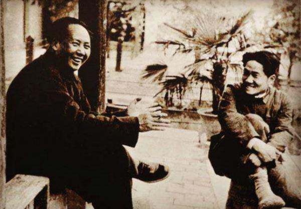 毛主席晚年囑咐兩個女兒，多回韶山看望兩位叔叔：我很想念他們