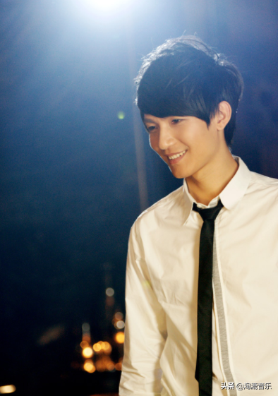 賠償天價違約金，消失13年之後，陳楚生怎麼了？