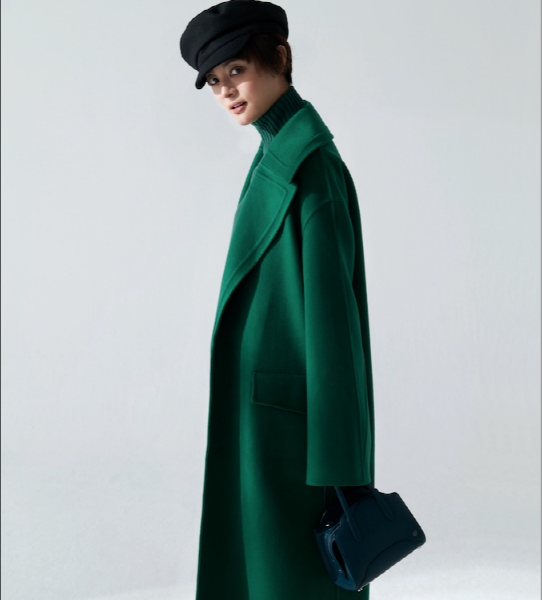 39歲的孫儷很會保養!一襲綠裙清新又優雅,膚若凝脂惹人羨慕 39歲的孫儷很會保養!一襲綠裙清新又優雅,膚若凝脂惹人羨慕