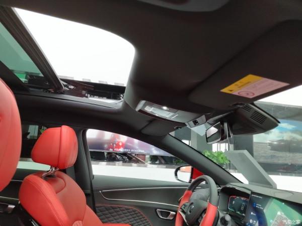 5G丹拿你來了 這內飾愛了愛了